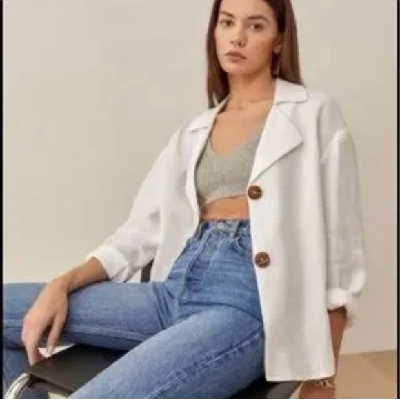 Reformation Jackets & Blazers - Reformation Alonso White Blazer with Brown Buttons Linen